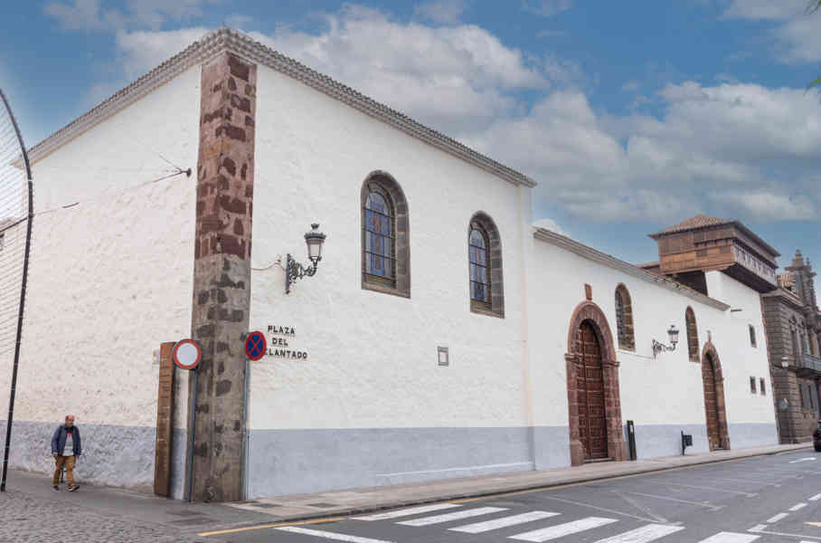 Tenerife 100 - San Cristóbal de La Laguna - monasterio de Santa Catalina de Siena.jpg